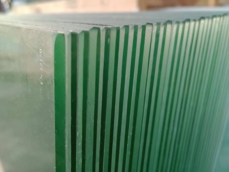 Glas 4 mm — kas accessoire